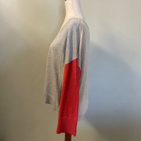 Lilla|P Red and Gray V Neck Sweater - Size L - Picture 3 of 10